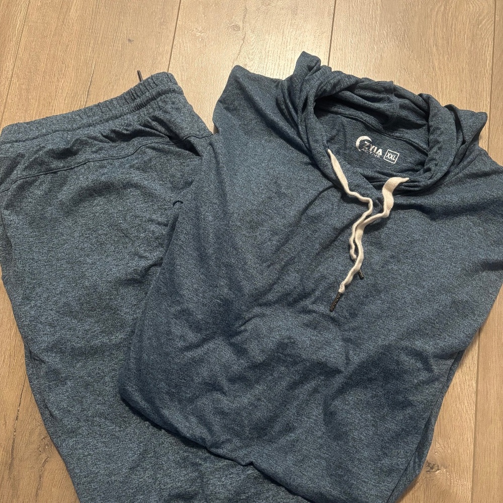 Men’s zyia hoodie and joggers